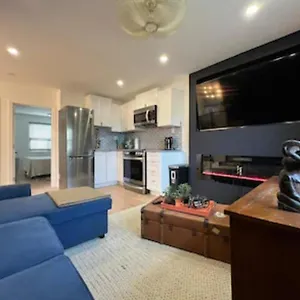 https://beautiful-modern-apartment.hotelstorontoontario.org