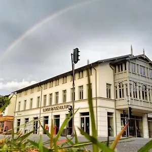 Nocleg ze śniadaniem Ratusz ***
