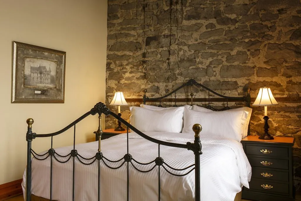 Inn Hotel Auberge Du Vieux Port By Gray Collection Montreal